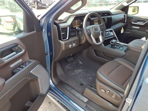 New 2026 GMC Sierra 1500 Denali w/ Denali Reserve Package AWD/4WD image 10