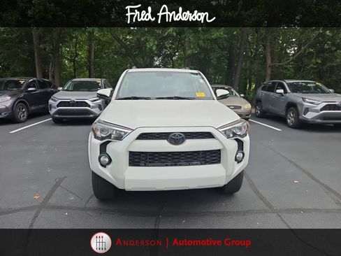 Used 2019 Toyota 4Runner SR5 Premium AWD/4WD image 21