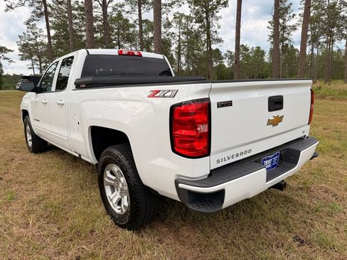 Used 2018 Chevrolet Silverado 1500 LT w/ All Star Edition AWD/4WD image 3