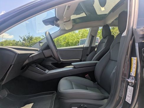 Used 2025 Tesla Model 3 Long Range RWD image 11