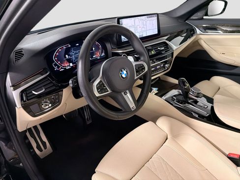 Certified 2023 BMW 530i w/ M Sport Package image 10