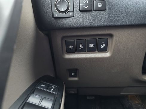 Used 2023 Lexus GX 460 Premium image 9