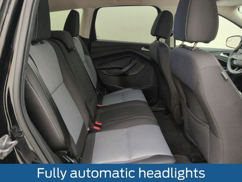 Used 2017 Ford Escape SE FWD image 16