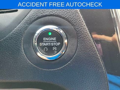 Used 2018 Ford Explorer XLT w/ Equipment Group 202A image 4