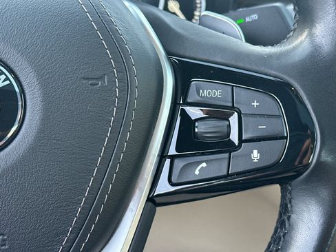 Used 2019 BMW 530e image 27