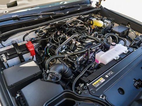 New 2025 Toyota 4Runner SR5 image 32