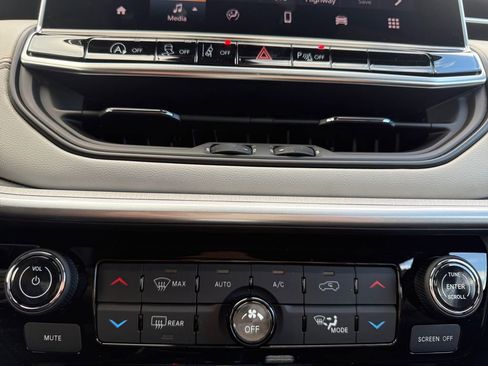 New 2026 Jeep Compass Limited image 29