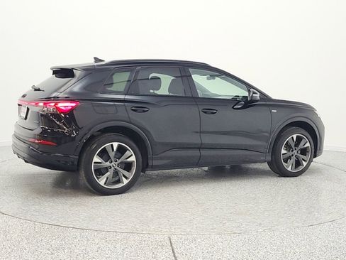 Used 2023 Audi Q4 e-tron Premium Plus w/ Premium Plus image 5