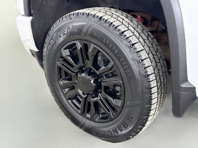 Used 2023 Chevrolet Silverado 3500 High Country w/ Z71 Off-Road Package AWD/4WD image 35