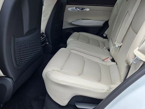 New 2026 Genesis GV70 2.5T Advanced AWD/4WD image 6