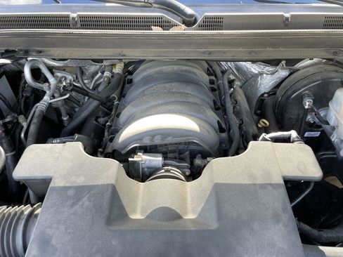 Used 2017 GMC Yukon SLT image 25