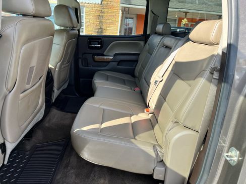 Used 2015 GMC Sierra 2500 SLT w/ Suspension Package, Off-Road image 14