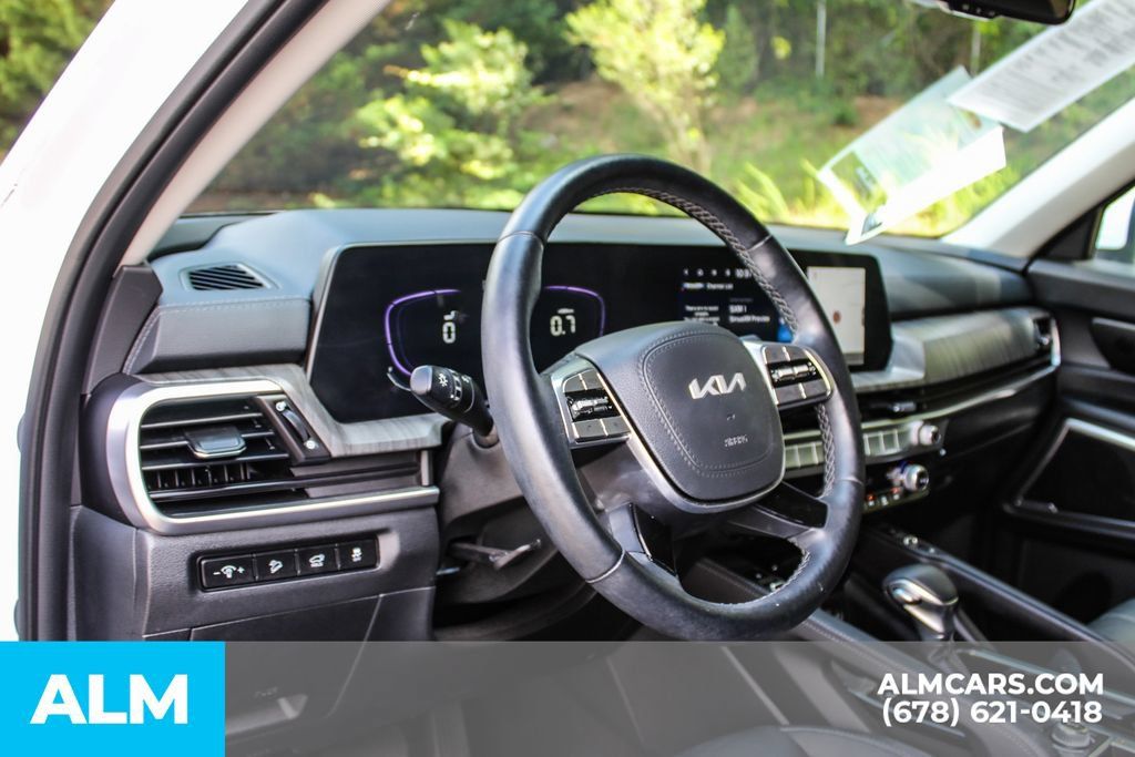 Used 2025 Kia Telluride EX AWD/4WD image 33
