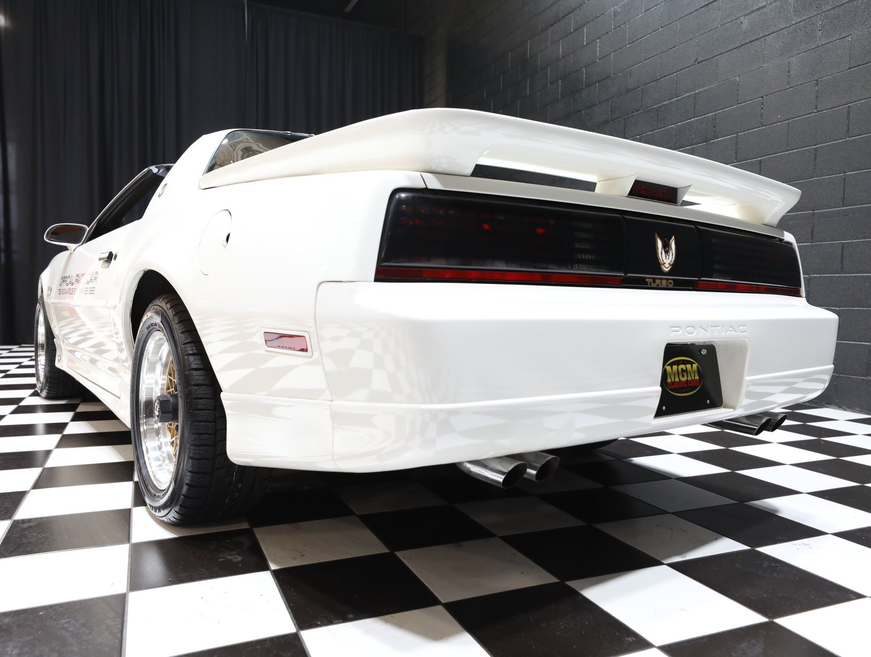Used 1989 Pontiac Firebird Trans Am RWD image 32