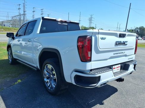 Used 2023 GMC Sierra 1500 Denali w/ Denali Reserve Package AWD/4WD image 5