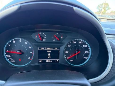 Used 2023 Chevrolet Malibu LT FWD image 10