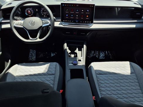 New 2025 Volkswagen Tiguan S image 14