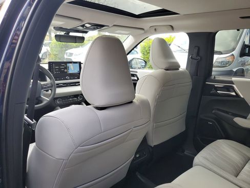 New 2026 Mitsubishi Outlander SEL AWD/4WD image 15