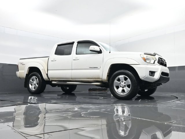 Used 2012 Toyota Tacoma 4x4 Double Cab w/ TRD Sport Pkg image 29