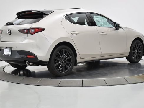 New 2026 MAZDA MAZDA3 Hatchback w/Premium Plus Pkg AWD/4WD image 21