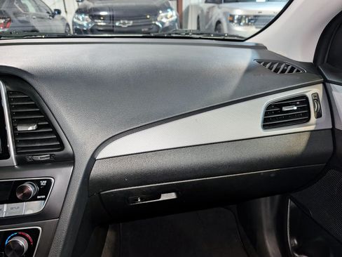 Used 2019 Hyundai Sonata SEL FWD image 35