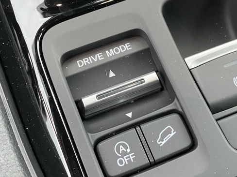 New 2025 Honda Pilot TrailSport image 21