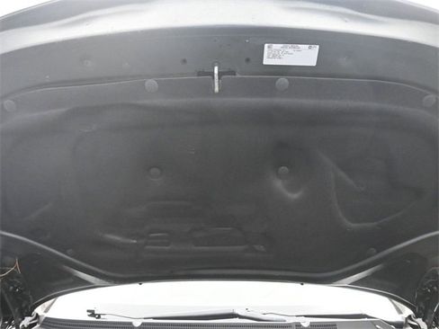 Used 2017 Buick LaCrosse Preferred image 21