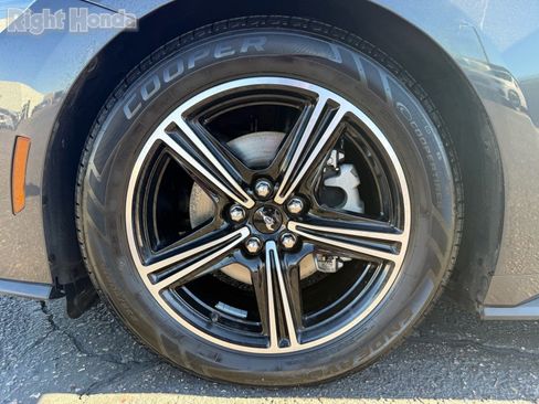 Used 2024 Ford Mustang Premium image 10