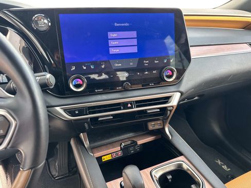 Certified 2025 Lexus RX 350 Premium w/ Accessory Package (Z1) FWD image 26