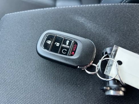 Used 2024 Honda Civic Sport image 28