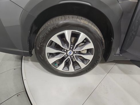Certified 2025 Subaru Outback Touring AWD/4WD image 29
