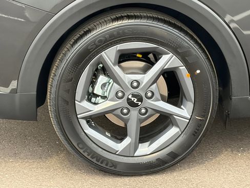 Certified 2025 Kia K4 LXS image 10