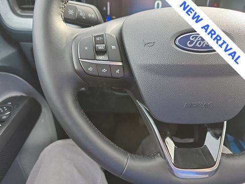 Used 2025 Ford Maverick XLT w/ XLT Luxury Package image 12