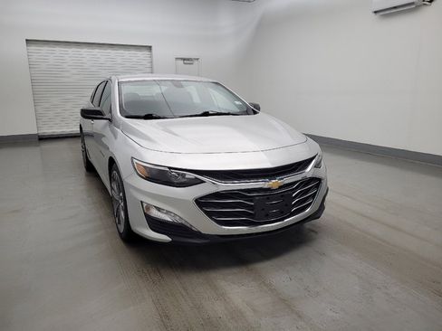 Used 2021 Chevrolet Malibu LT image 14