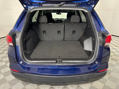 Used 2023 Chevrolet Equinox LS w/ LS Convenience Package image 31