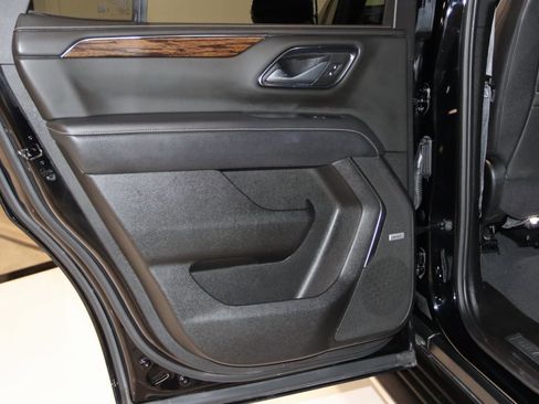 Used 2024 Chevrolet Tahoe Premier image 50