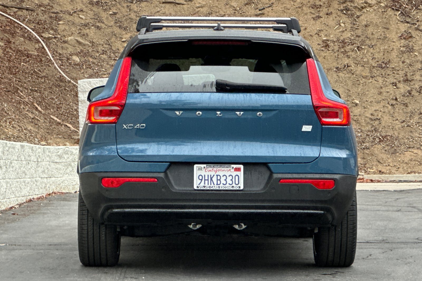 Certified 2023 Volvo XC40 Recharge Ultimate w/ Protection Package Premier AWD/4WD image 5