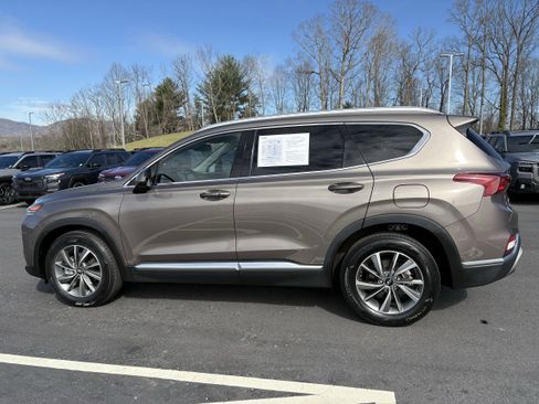 Used 2019 Hyundai Santa Fe SEL image 5