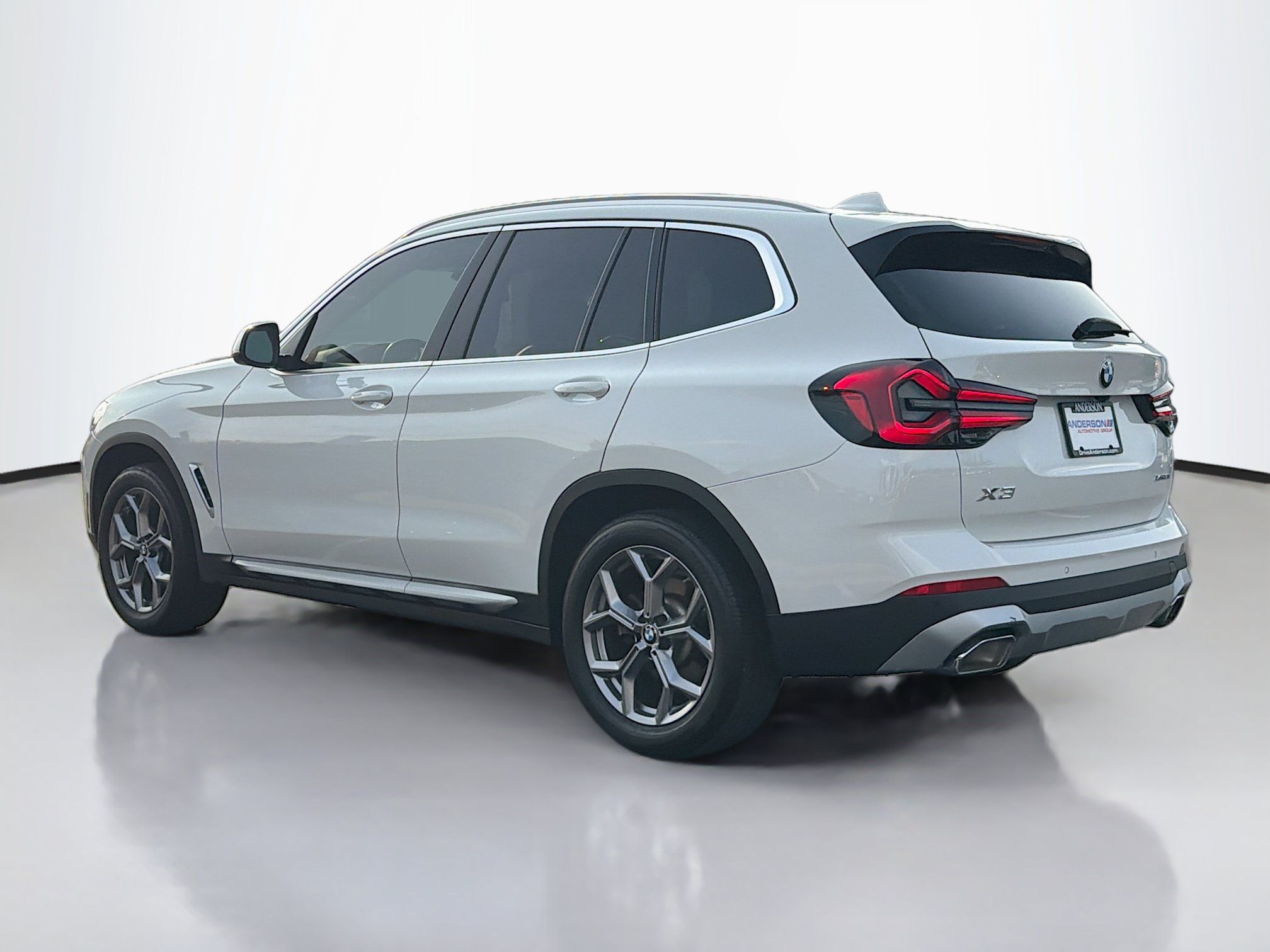 Used 2024 BMW X3 xDrive30i w/ Premium Package AWD/4WD image 13