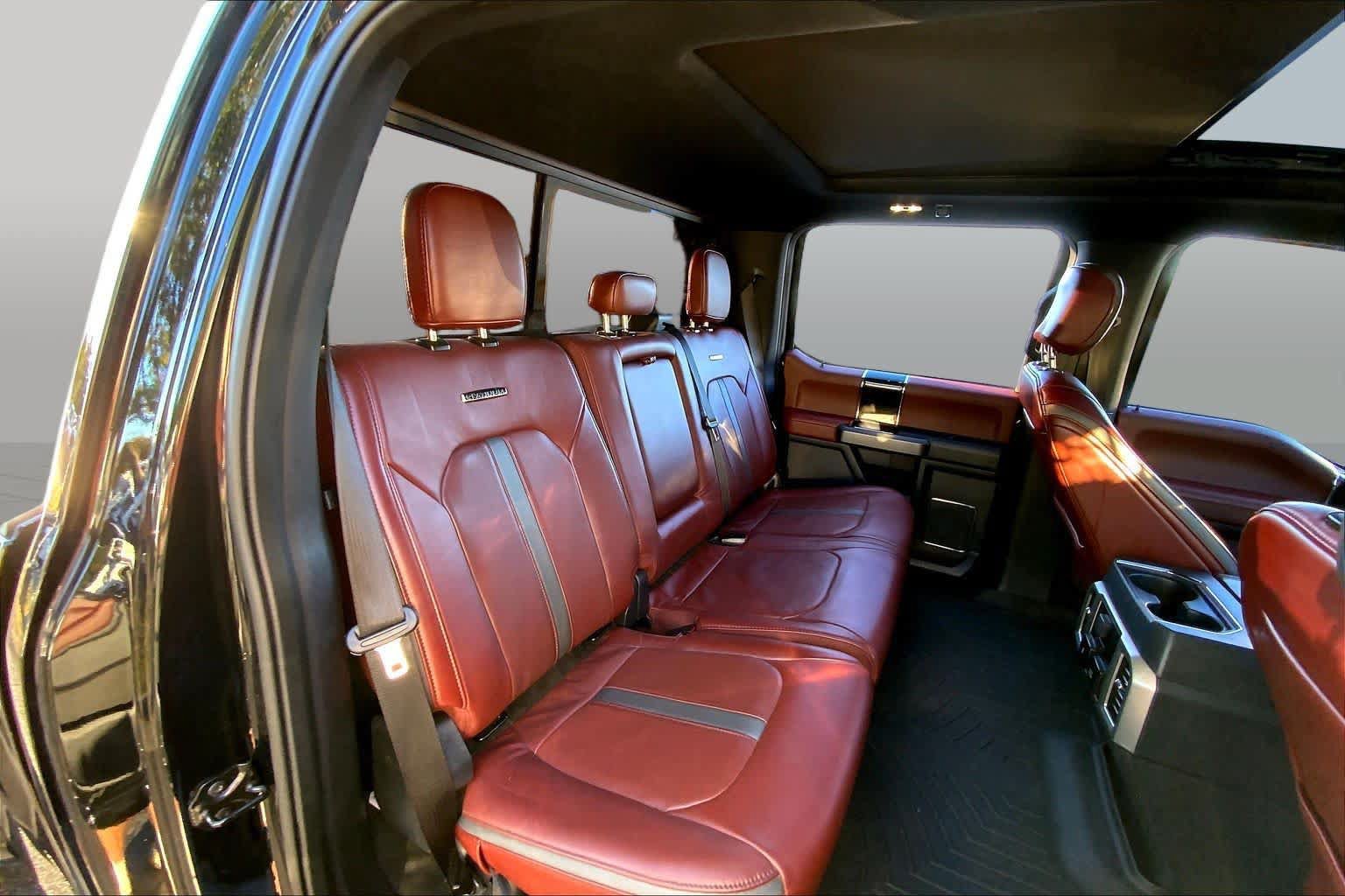 Used 2022 Ford F350 Platinum w/ FX4 Off-Road Package AWD/4WD image 20