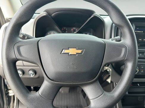 Used 2022 Chevrolet Colorado W/T image 14