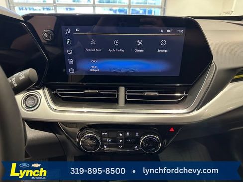 New 2026 Chevrolet Trax LT w/ Sunroof Package FWD image 10