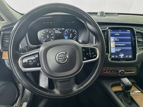 Used 2018 Volvo XC90 T6 Inscription w/ Convenience Package AWD/4WD image 11