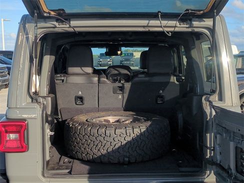 Certified 2021 Jeep Wrangler Unlimited Rubicon image 13