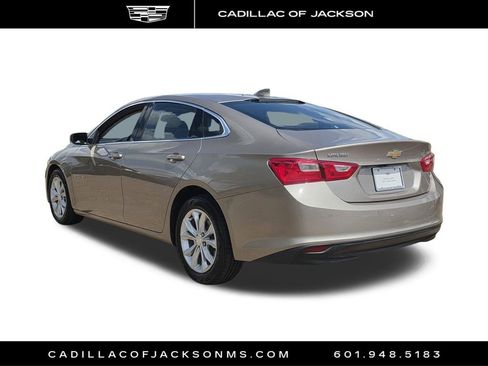 Used 2025 Chevrolet Malibu LT FWD image 7