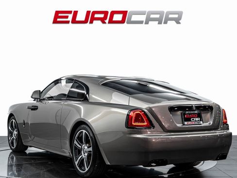 Used 2015 Rolls-Royce Wraith image 3