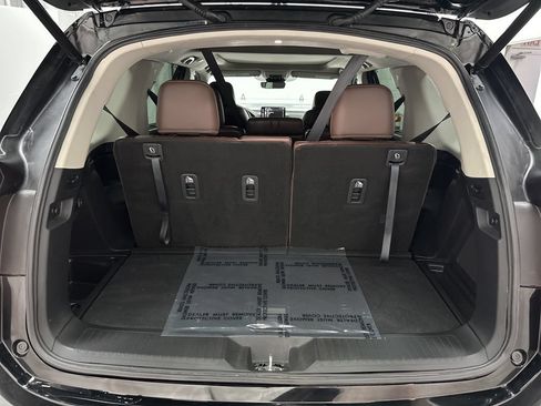 Used 2024 Honda Pilot Elite image 38