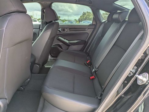 Used 2023 Honda Civic Sport image 14
