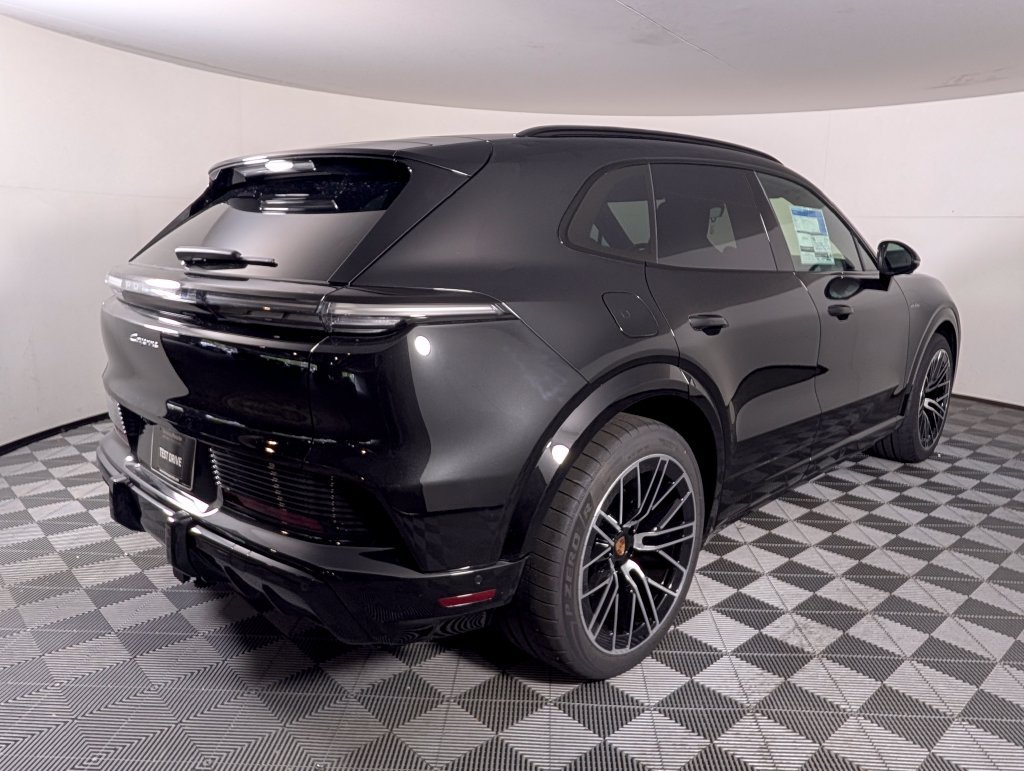 New 2026 Porsche Cayenne Electric AWD/4WD image 7