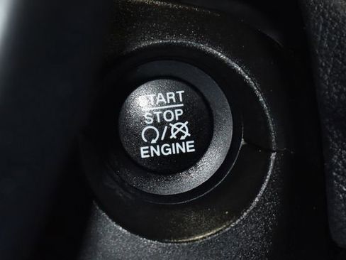 Certified 2020 Jeep Compass Limited image 23